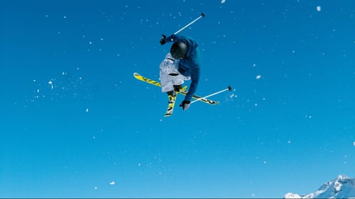Snow Park - Flystock/Shutterstock 